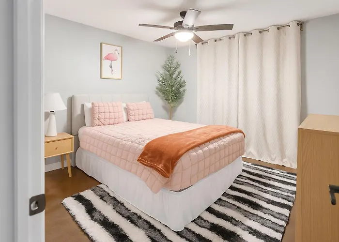 Oldtown, Splash Pad & Park, Camelback Mountain Trails, Desert Chic Retreat *