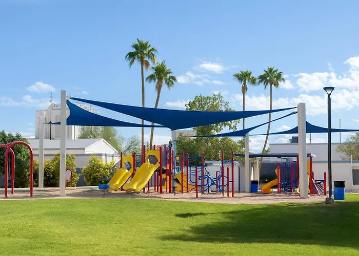 Ferienhaus Oldtown, Splash Pad & Park, Camelback Mountain Trails, Desert Chic Retreat
