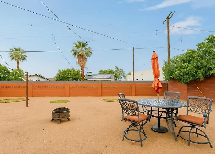 Oldtown, Splash Pad & Park, Camelback Mountain Trails, Desert Chic Retreat Scottsdale